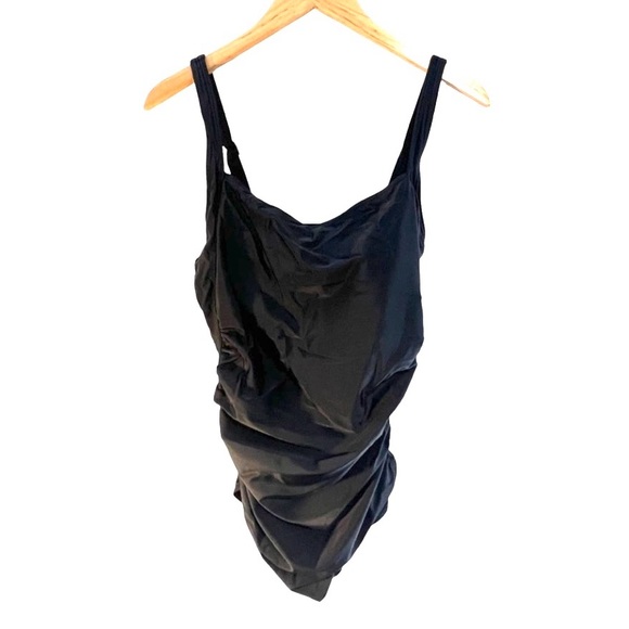 ❤️‍🔥SALE Black ruched one piece swim suite NWT SZ 18 - Picture 10 of 10